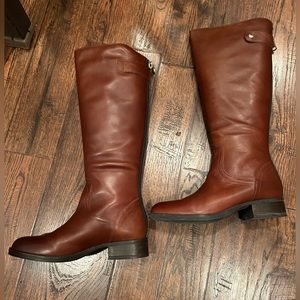 JOURNAL COGNAC LEATHER Steve Madden boots